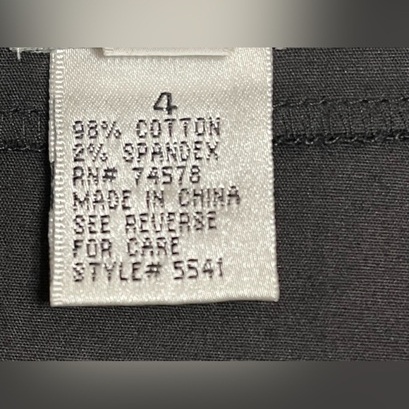 Cache Black & White Sequin Beaded Floral Pleated Mesh Skirt Size 4 - Picture 8 of 8